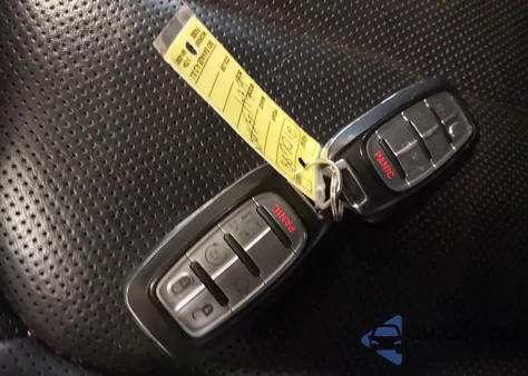 2021 Chrysler Pacifica Hybrid Limited z USA, uszkodzony, nr VIN 2C4RC1S70MR590338